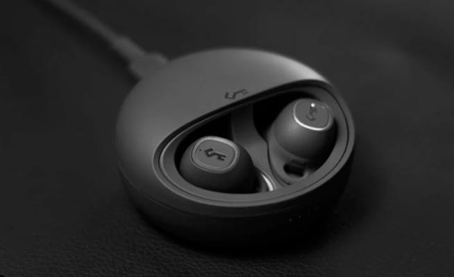 YX1 wireless earphones